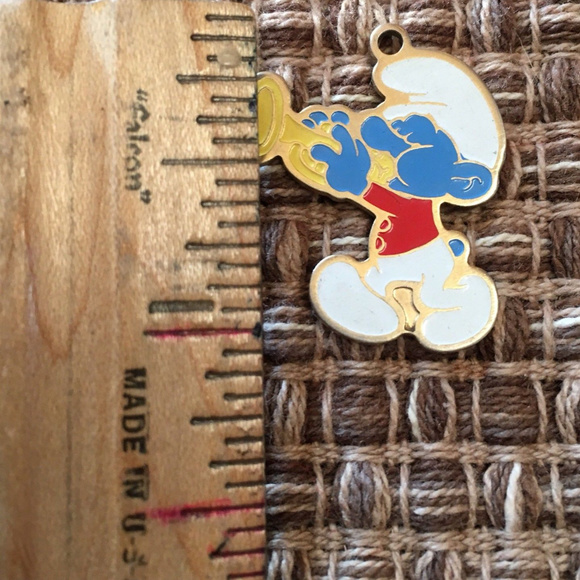 Vintage 1980 Harmony Smurf Pendant - Picture 3 of 4